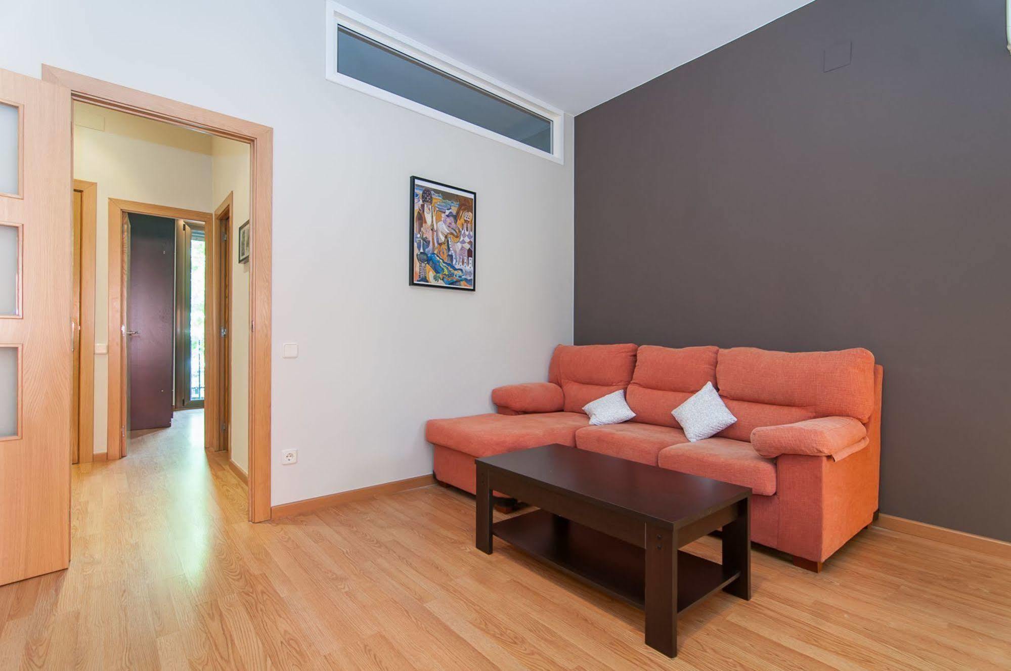 Bbarcelona Sagrada Familia Terrace Flat Apartment Bagian luar foto
